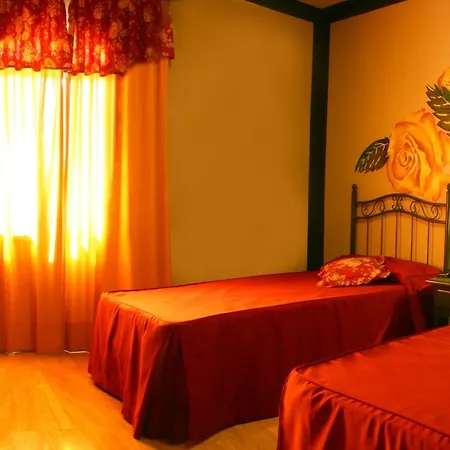 Rosas Hotel Priego de Córdoba
